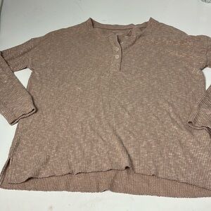 American Eagle Small Pink Long Sleeve Basic Crewneck T Shirt